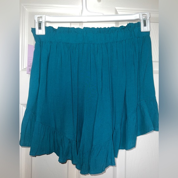 ☀️ NWT! Teal Summer Ruffle Shorts - Picture 3 of 5
